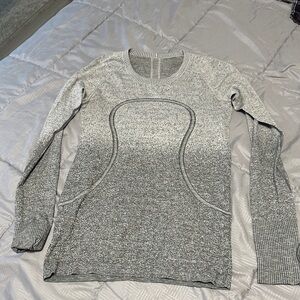 lululemon athletica Gray Long Sleeve Top